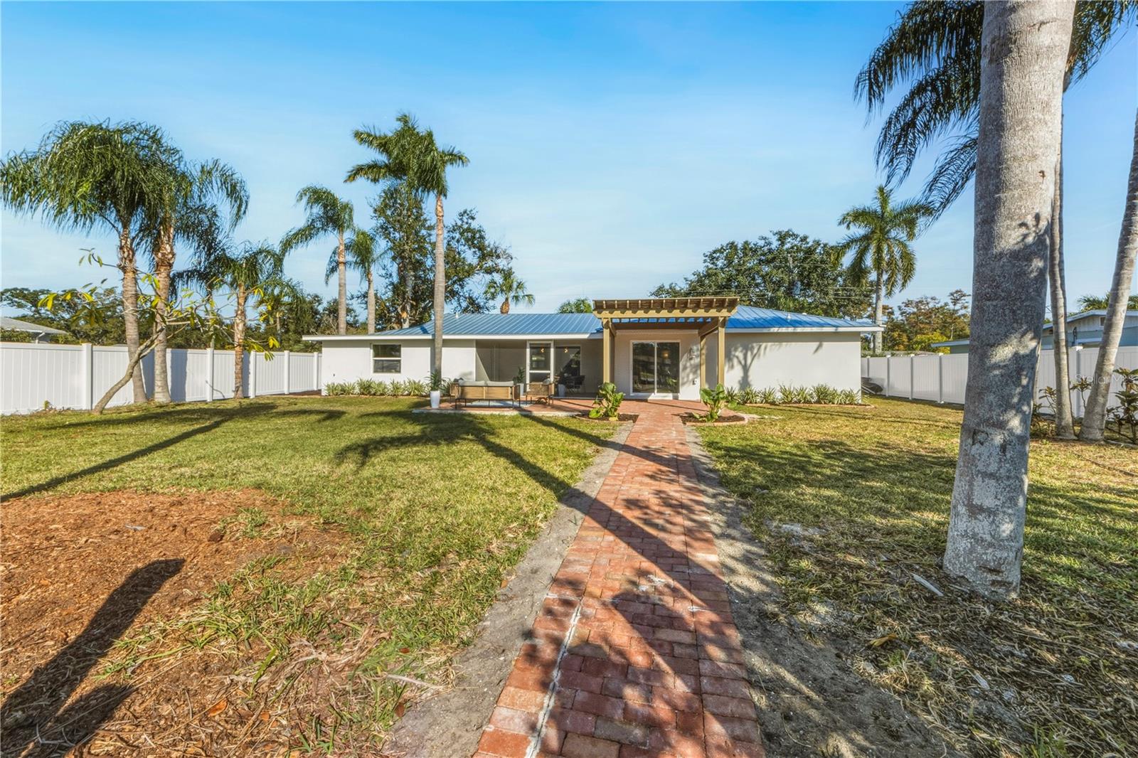 Image 25 of 59 For 6911 9th Avenue Nw