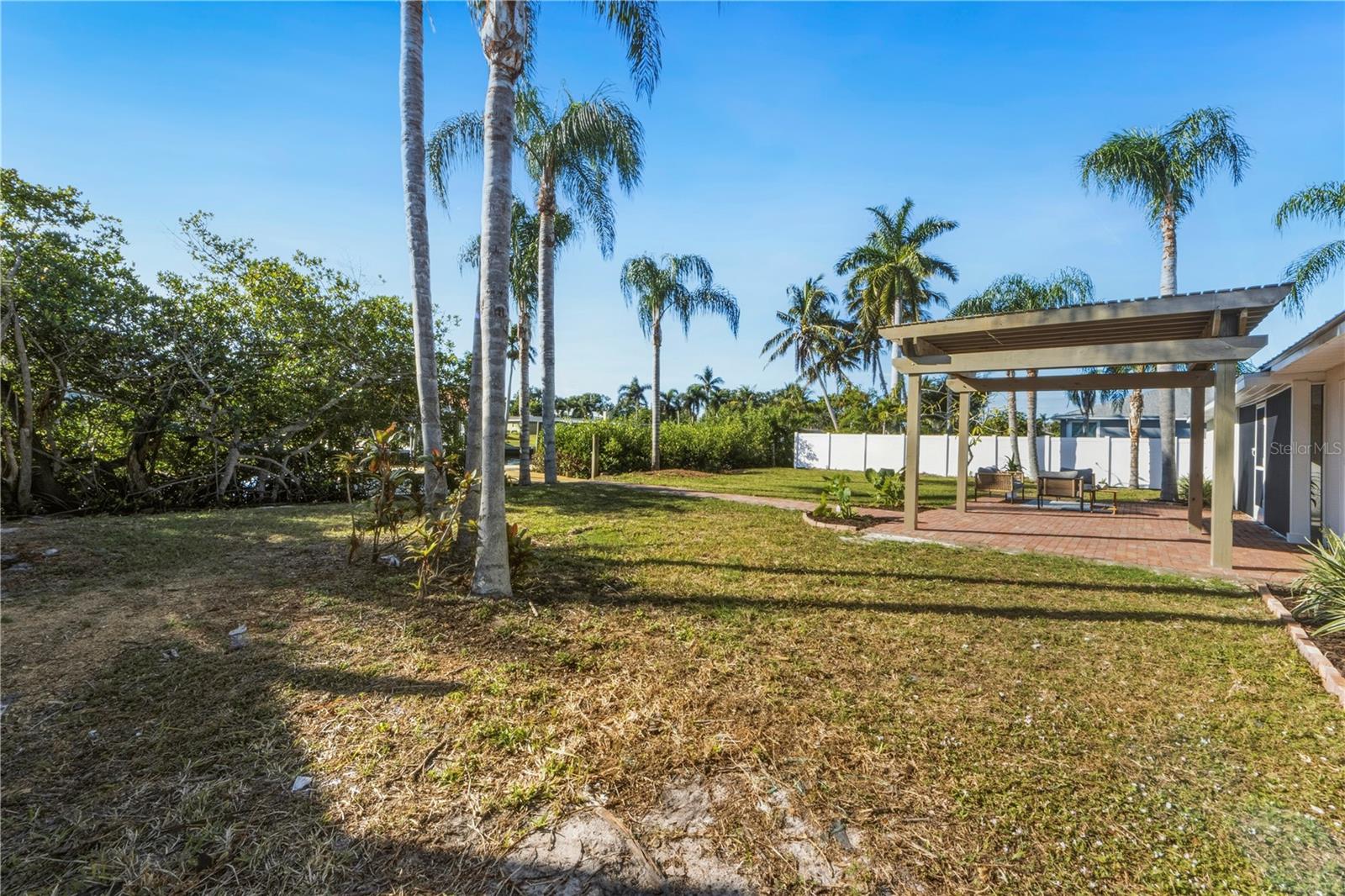 Image 31 of 59 For 6911 9th Avenue Nw