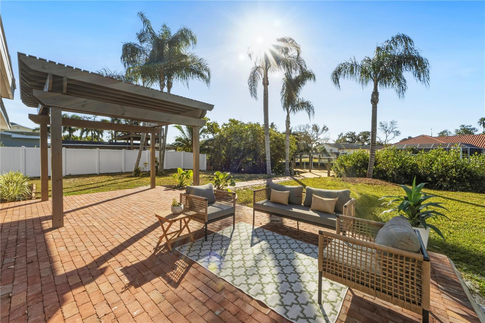 Image 34 of 59 For 6911 9th Avenue Nw