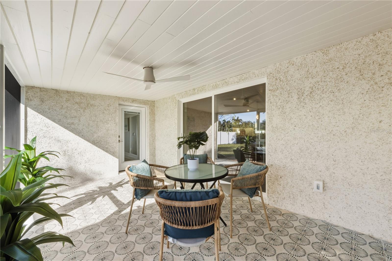 Image 36 of 59 For 6911 9th Avenue Nw