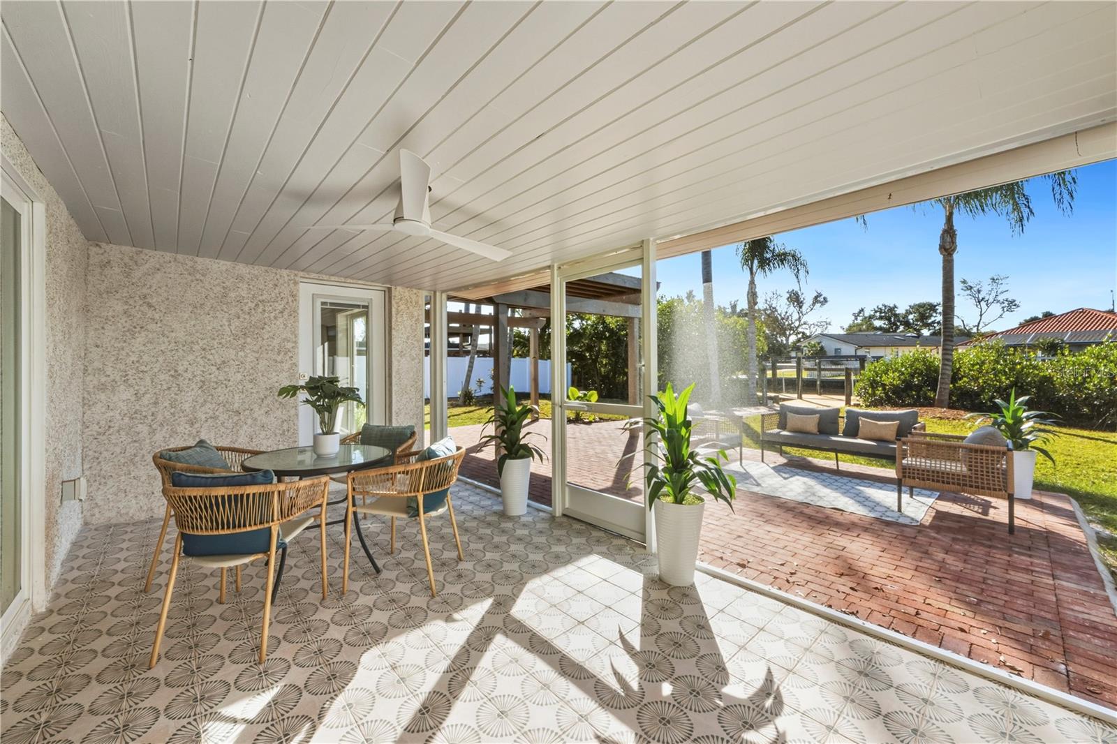 Image 37 of 59 For 6911 9th Avenue Nw