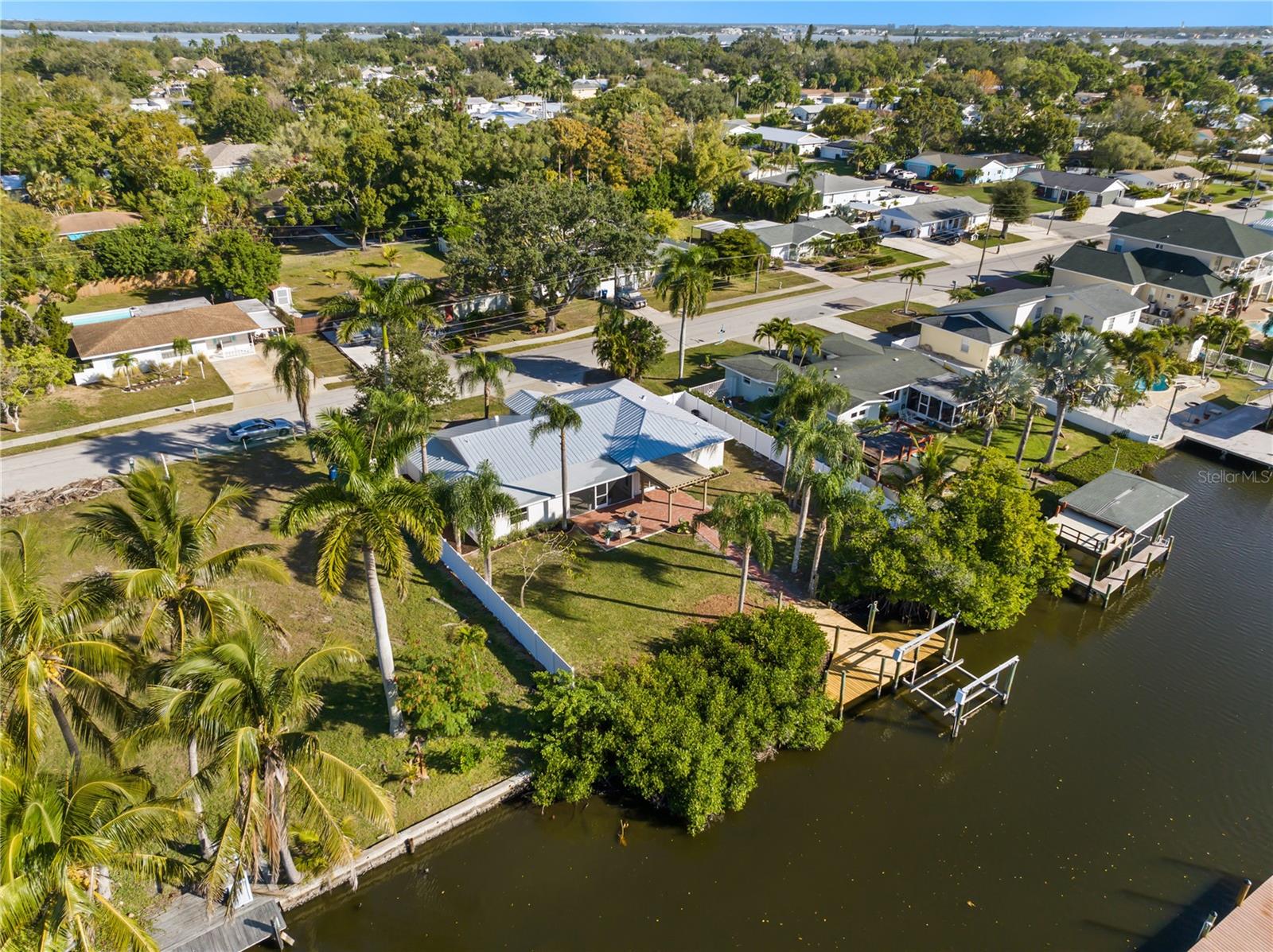 Image 4 of 59 For 6911 9th Avenue Nw