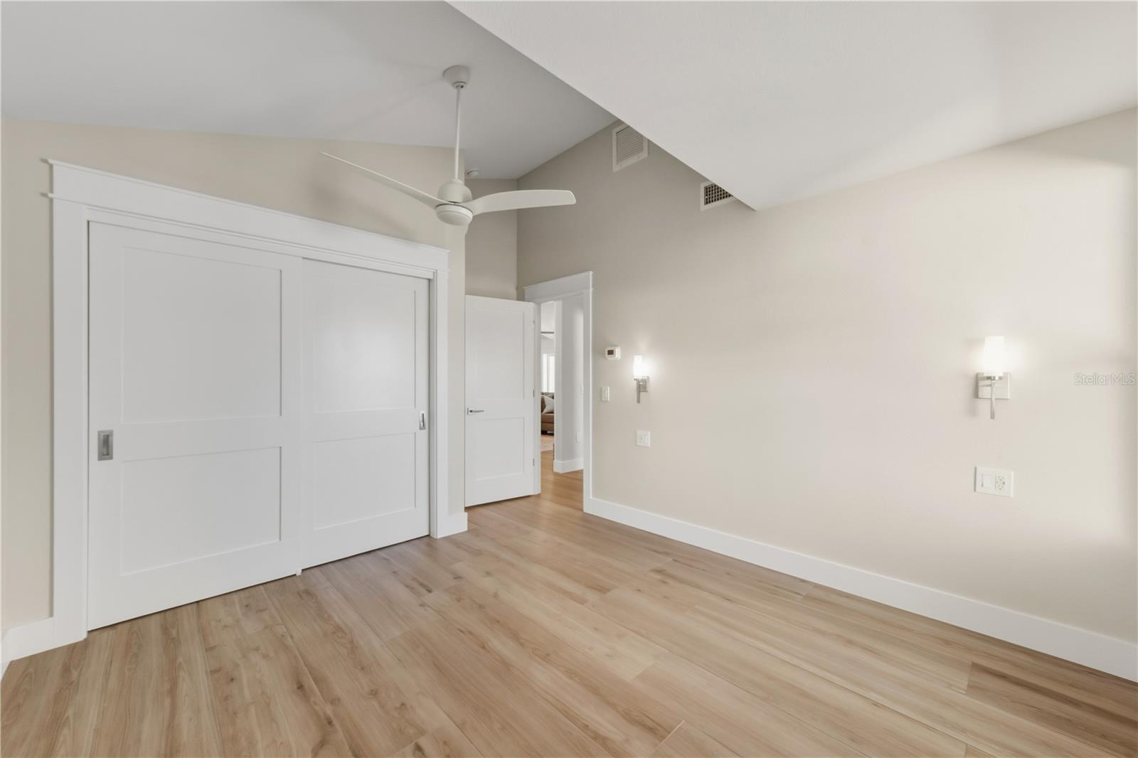 Image 47 of 59 For 6911 9th Avenue Nw