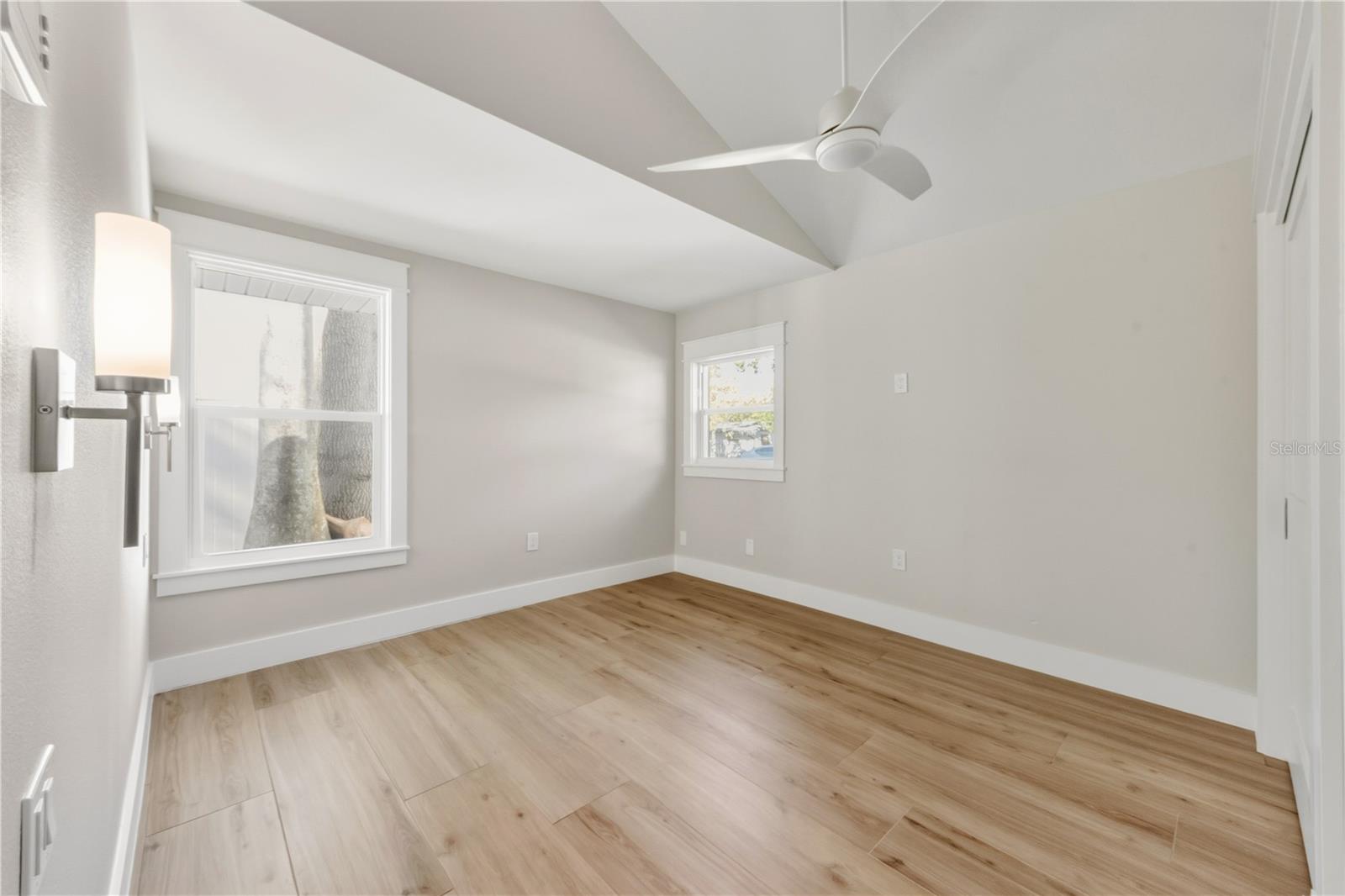 Image 48 of 59 For 6911 9th Avenue Nw