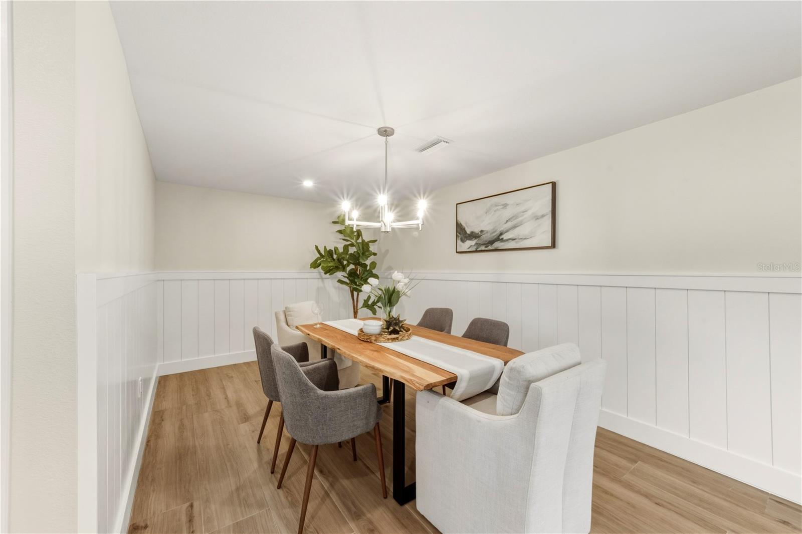 Image 53 of 59 For 6911 9th Avenue Nw