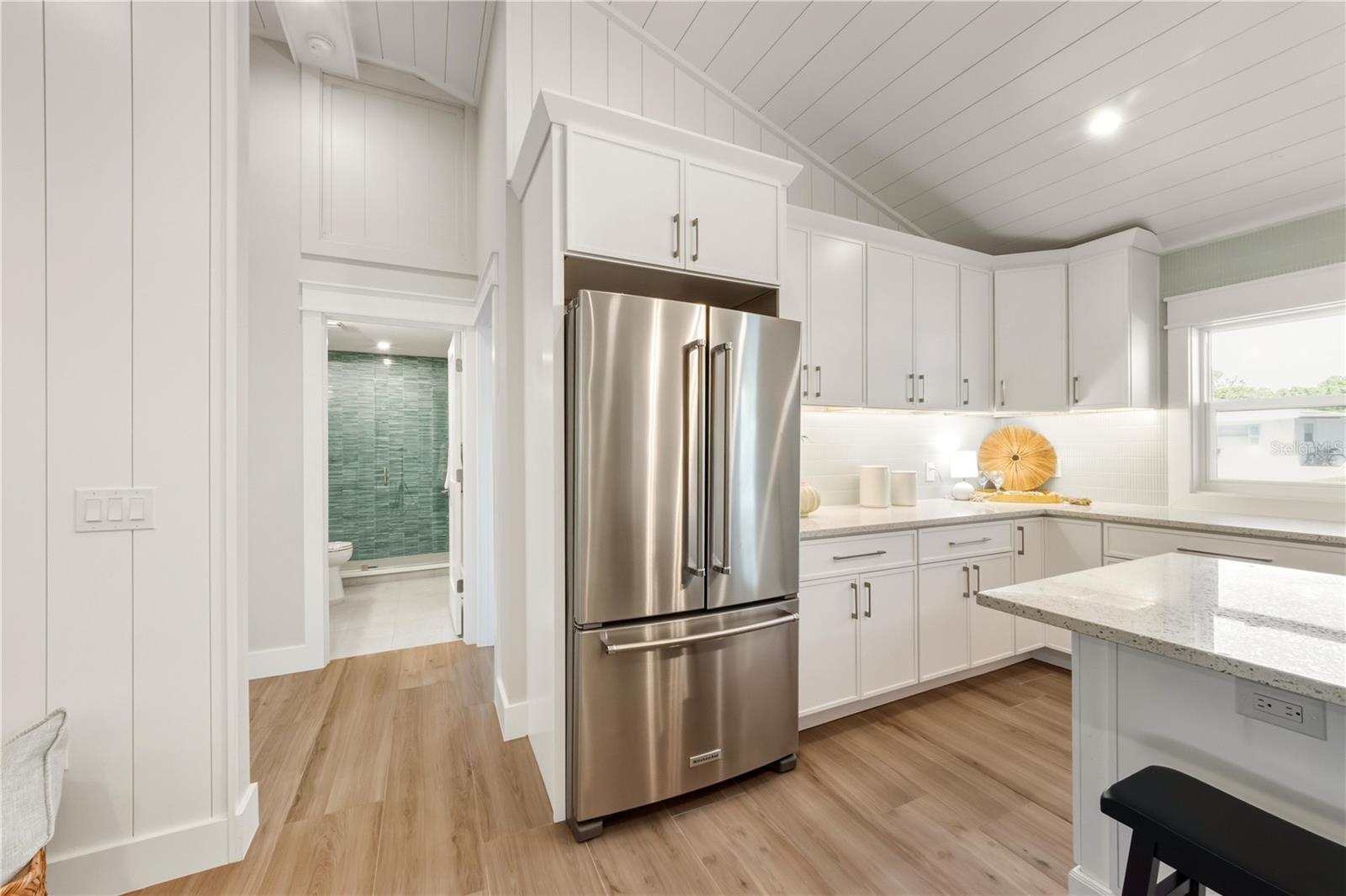 Image 54 of 59 For 6911 9th Avenue Nw