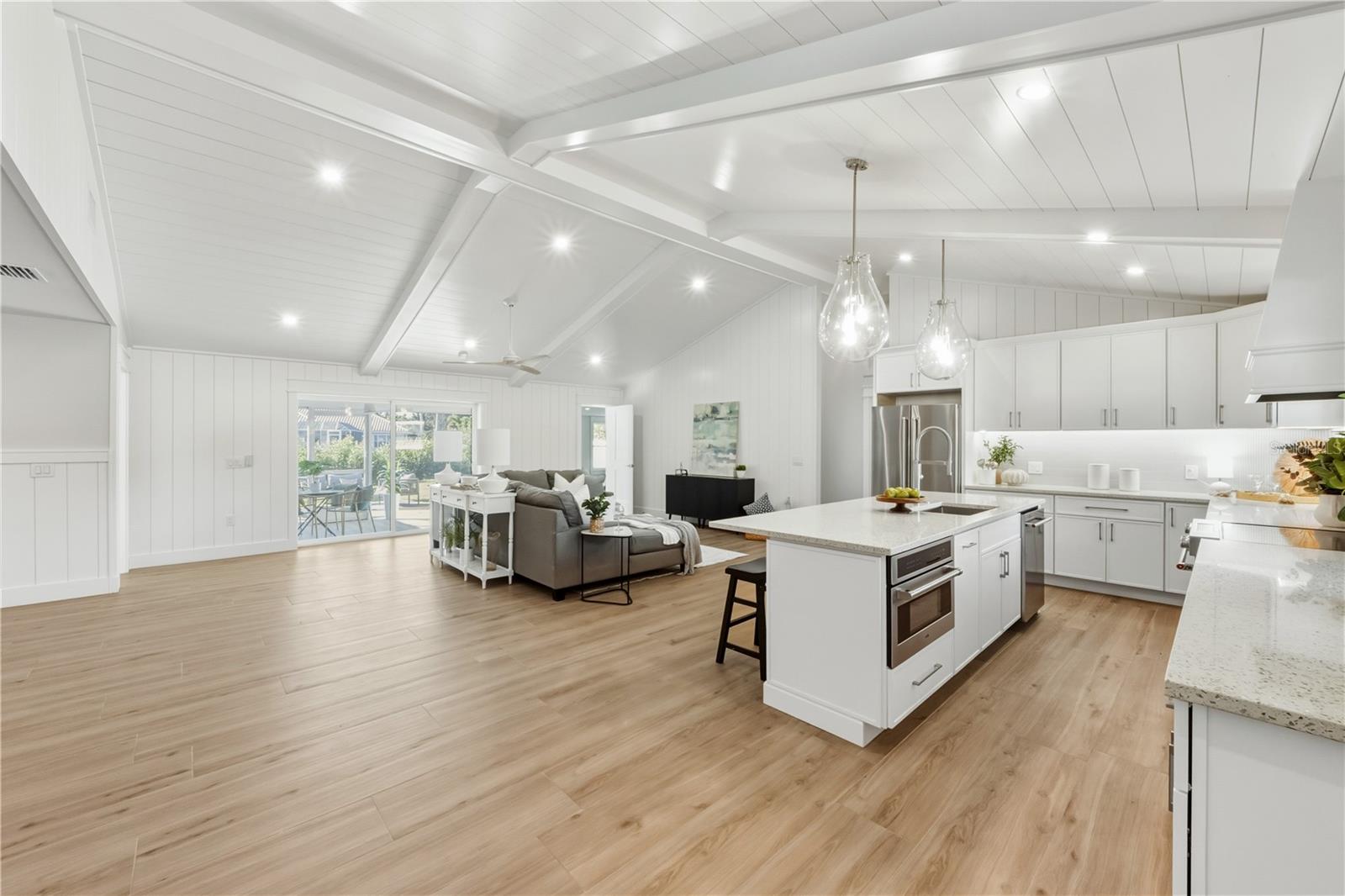 Image 9 of 59 For 6911 9th Avenue Nw