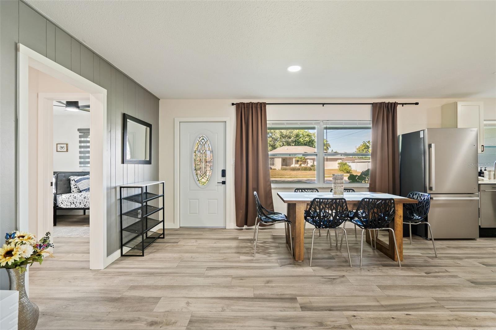 Image 10 of 44 For 3015 Vinson Avenue