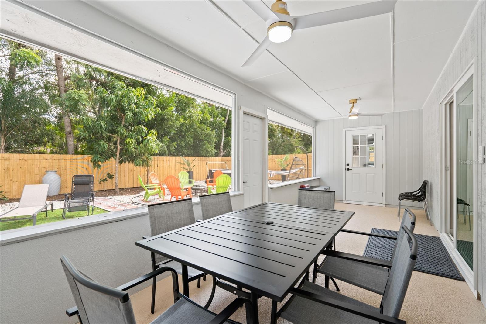 Image 35 of 44 For 3015 Vinson Avenue