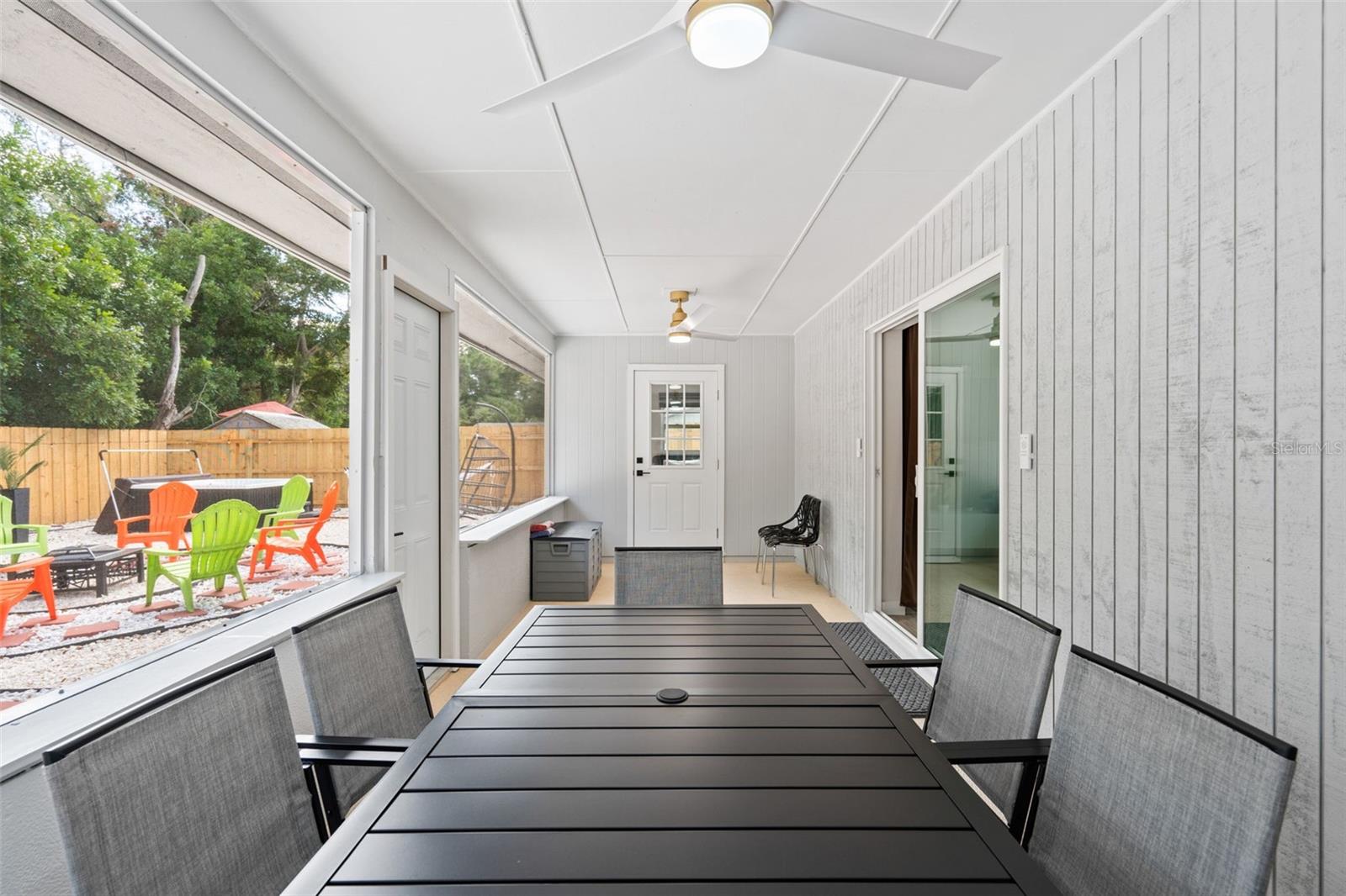 Image 36 of 44 For 3015 Vinson Avenue