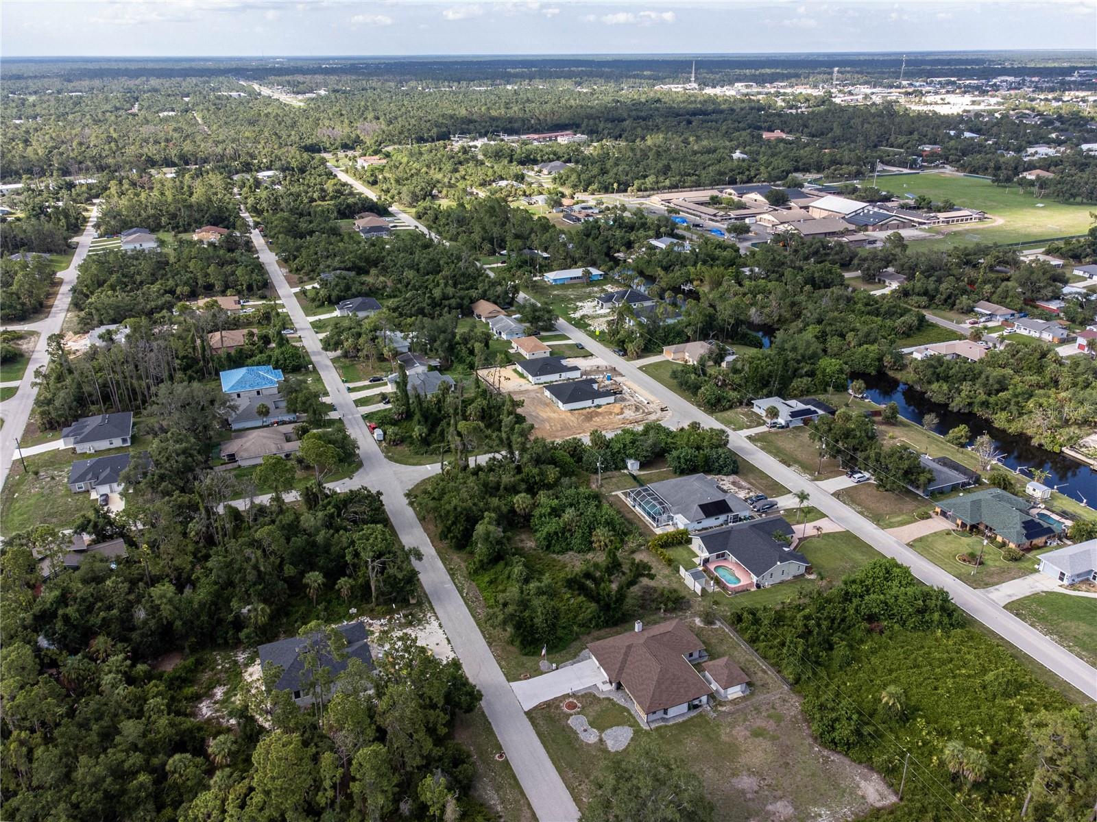 Image 12 of 16 For 17221 Nixon Avenue