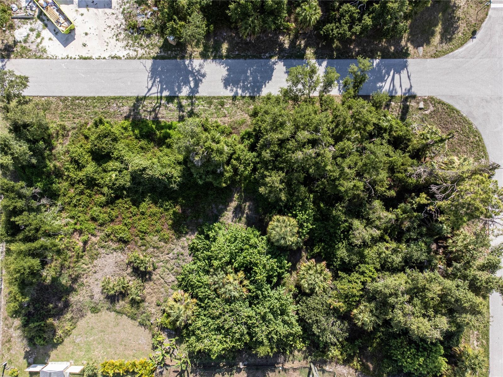 Image 16 of 16 For 17221 Nixon Avenue