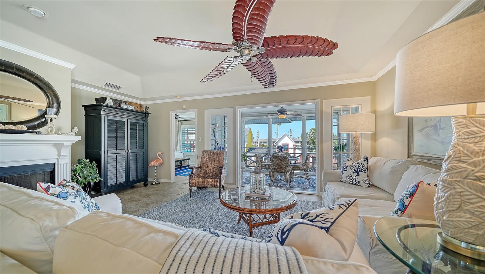 Image 10 of 77 For 1564 Stickney Point Road 303