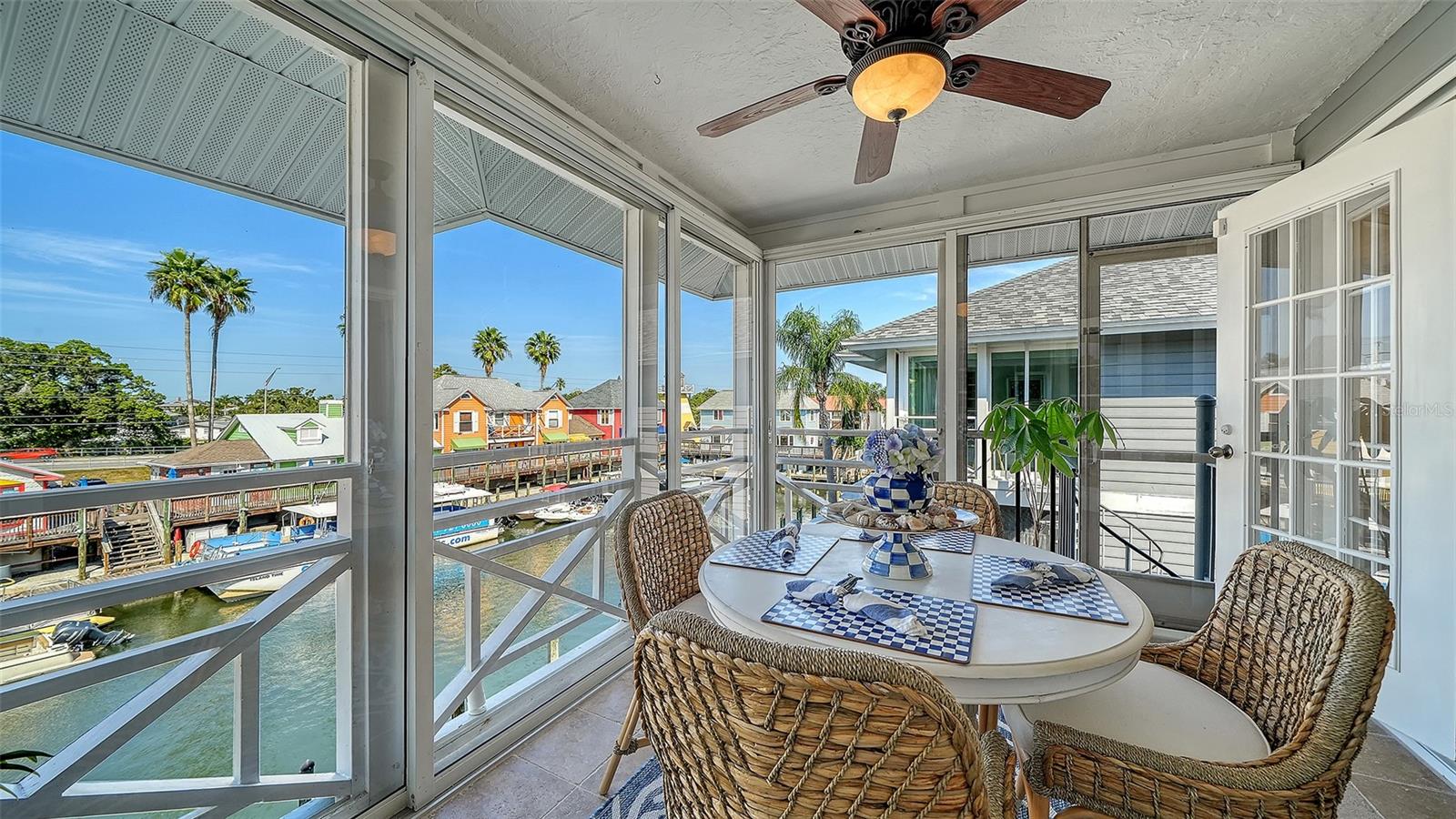 Image 17 of 77 For 1564 Stickney Point Road 303