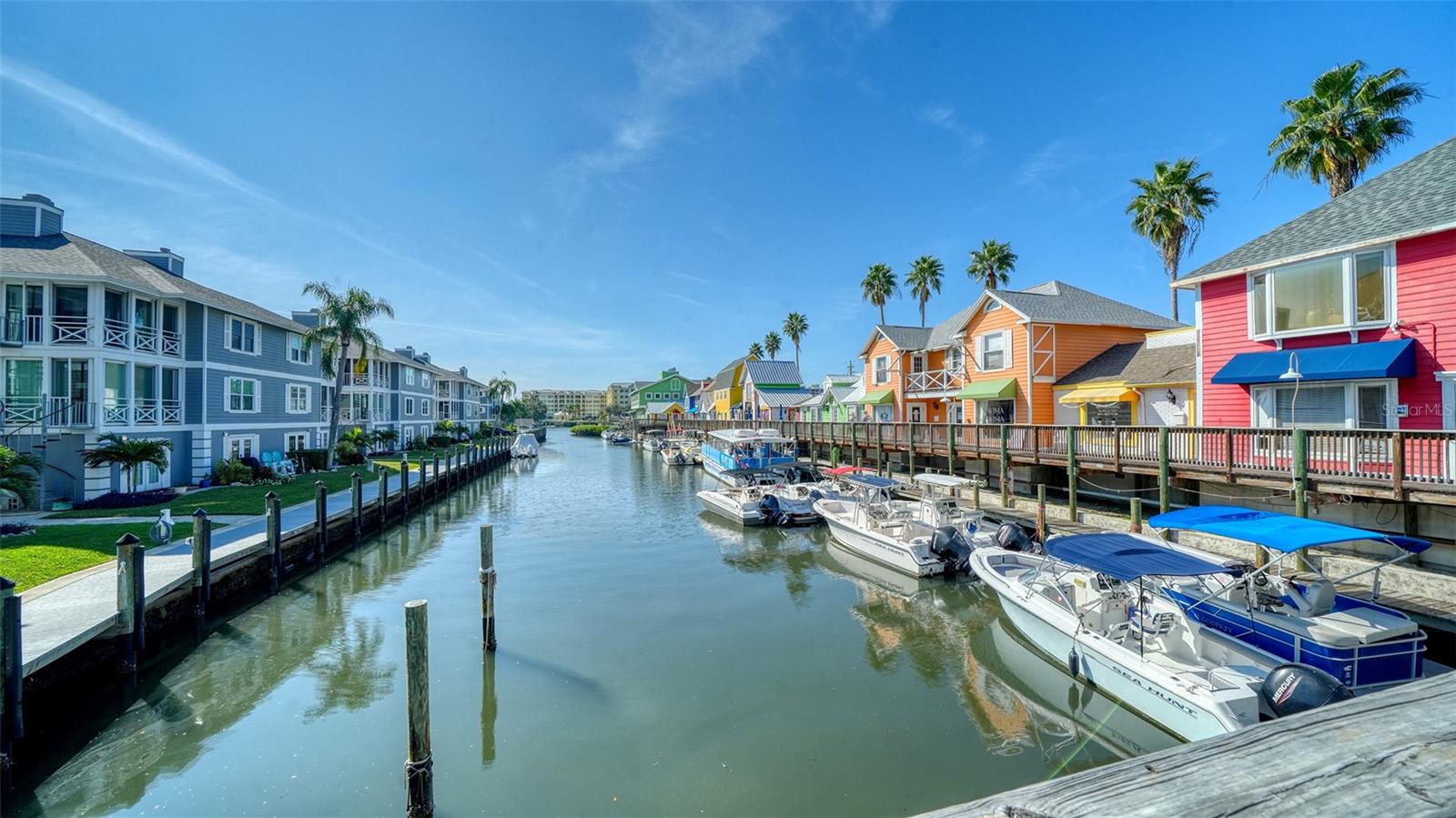 Image 52 of 77 For 1564 Stickney Point Road 303