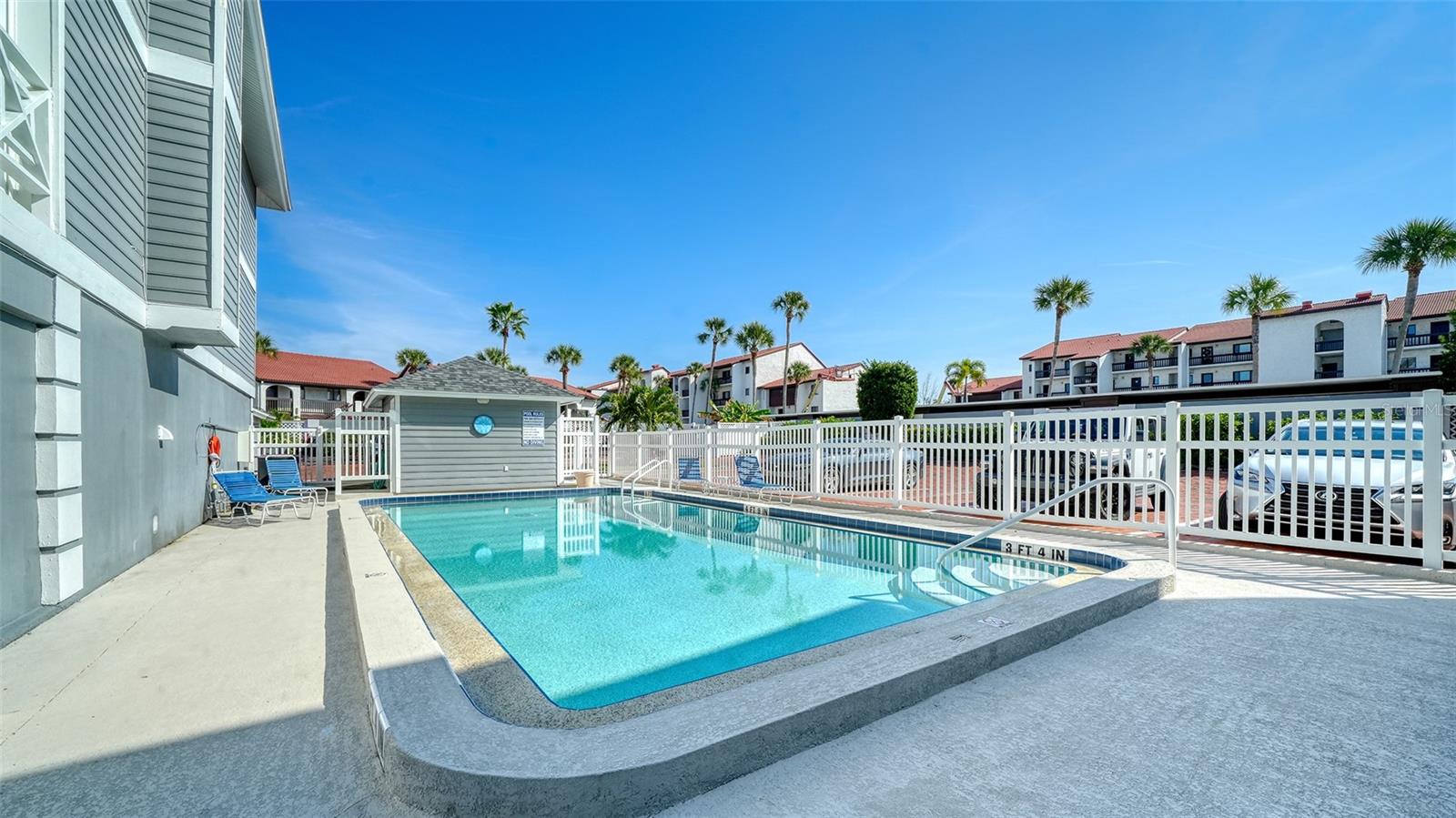 Image 56 of 77 For 1564 Stickney Point Road 303