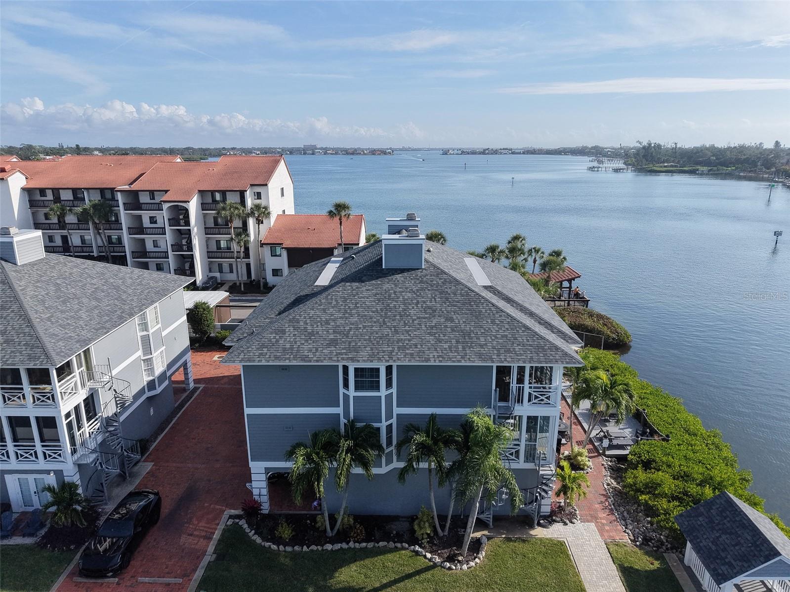 Image 57 of 77 For 1564 Stickney Point Road 303