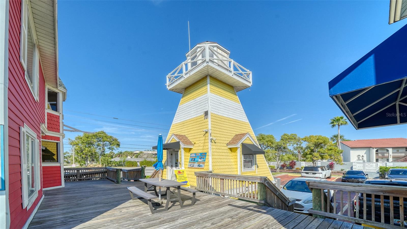 Image 63 of 77 For 1564 Stickney Point Road 303