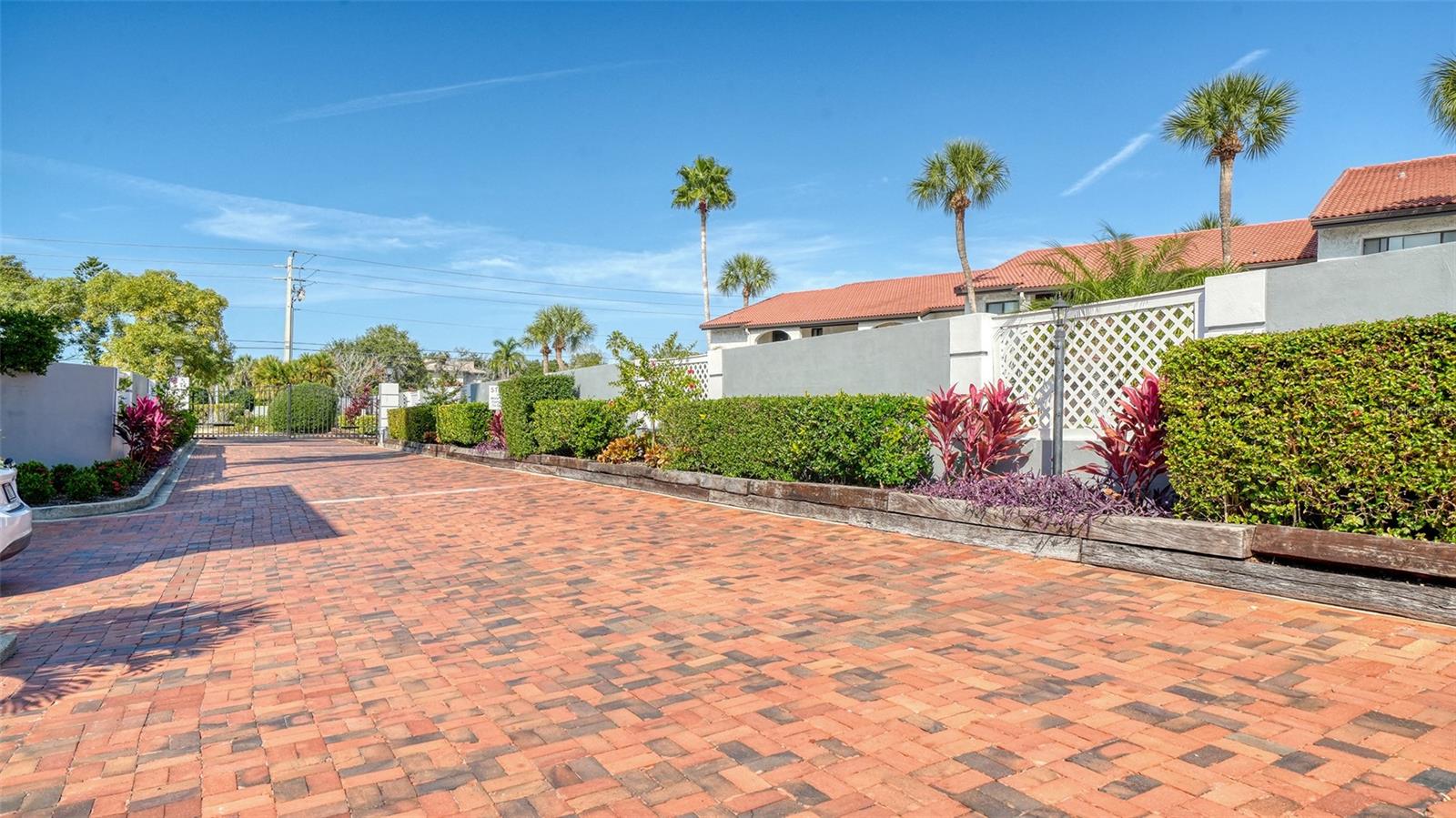 Image 66 of 77 For 1564 Stickney Point Road 303