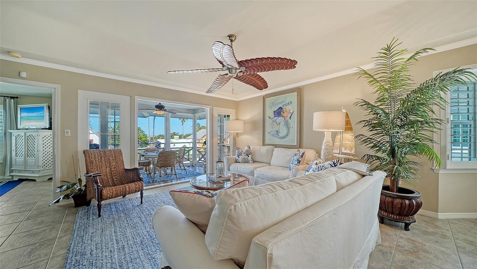 Image 8 of 77 For 1564 Stickney Point Road 303