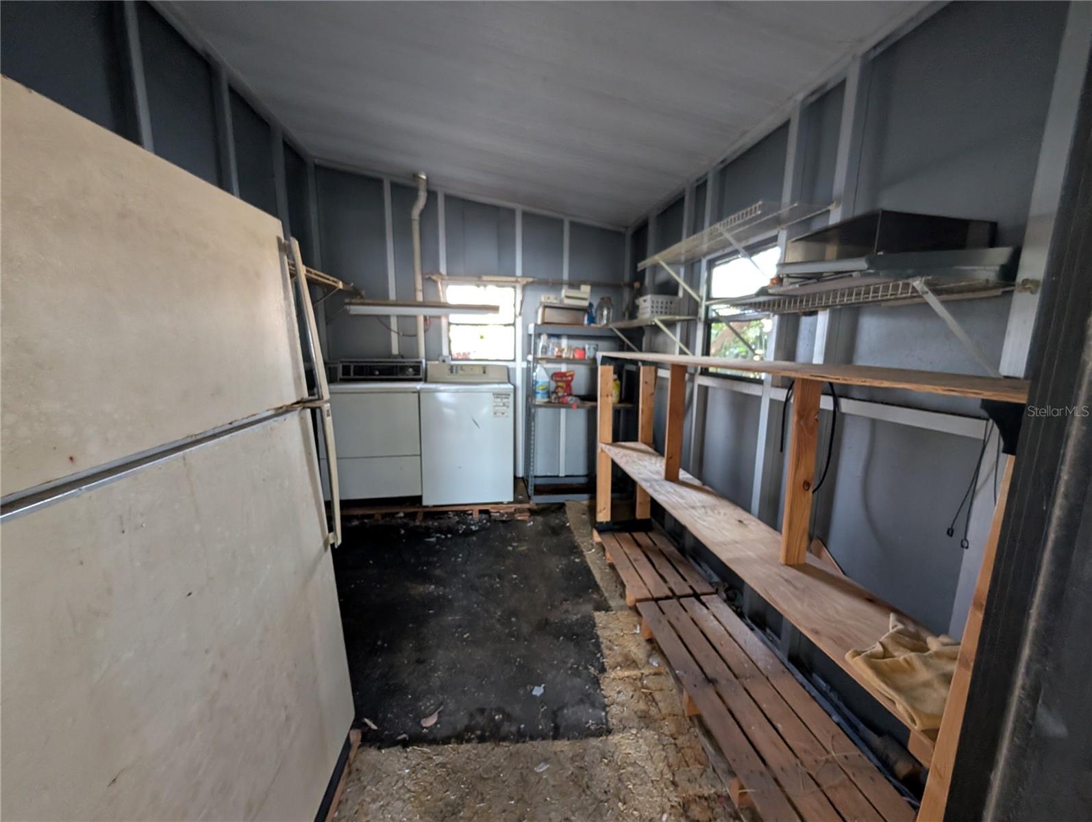 Image 14 of 15 For 715 50th Avenue Terrace W