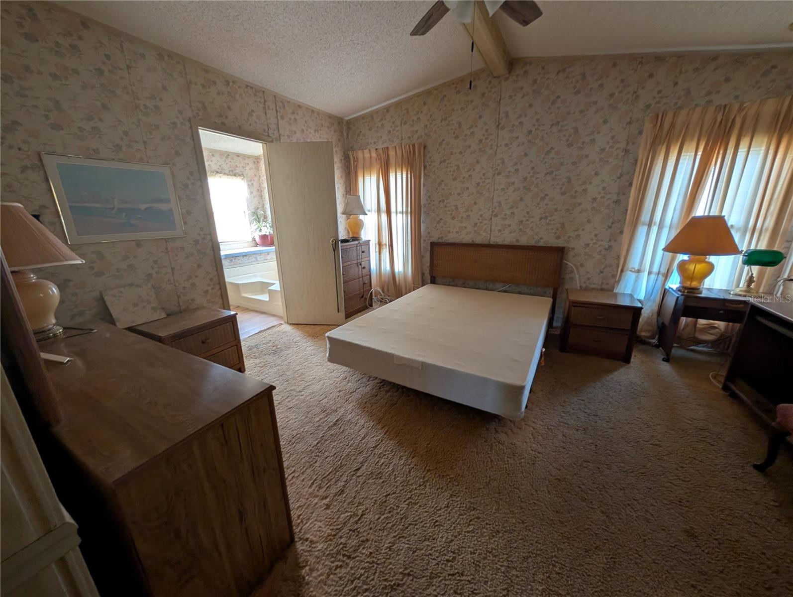 Image 7 of 15 For 715 50th Avenue Terrace W