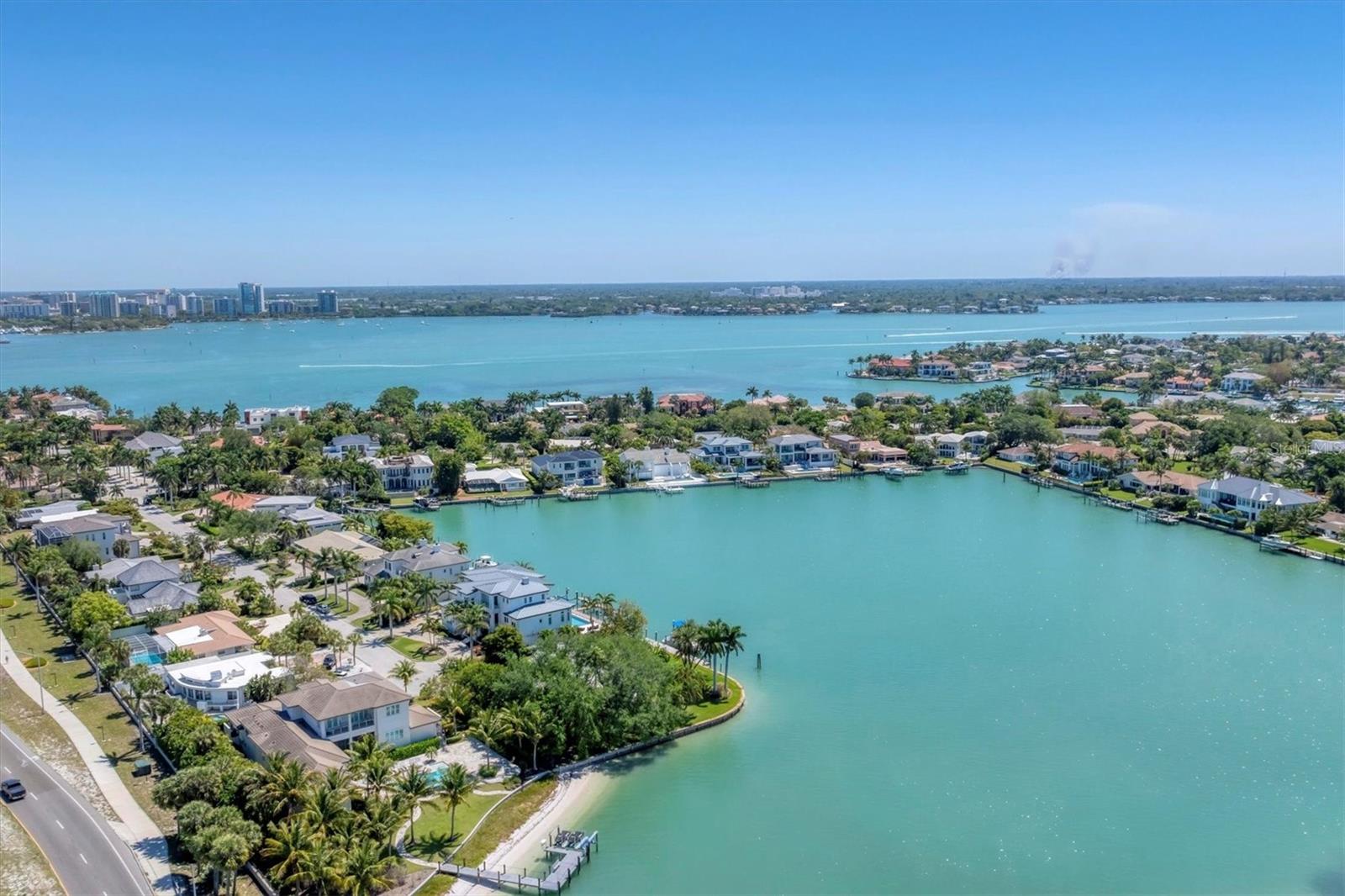 Image 31 of 34 For 102 Seagull Lane