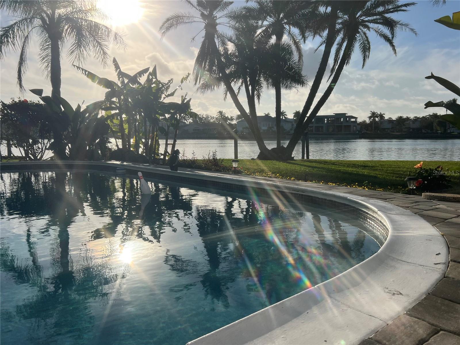 Image 7 of 34 For 102 Seagull Lane