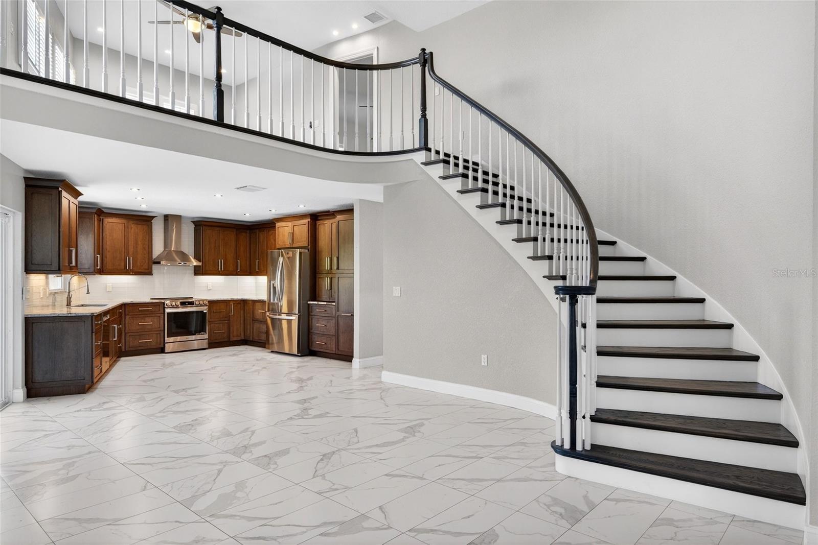 Image 18 of 96 For 562 Ranger Lane