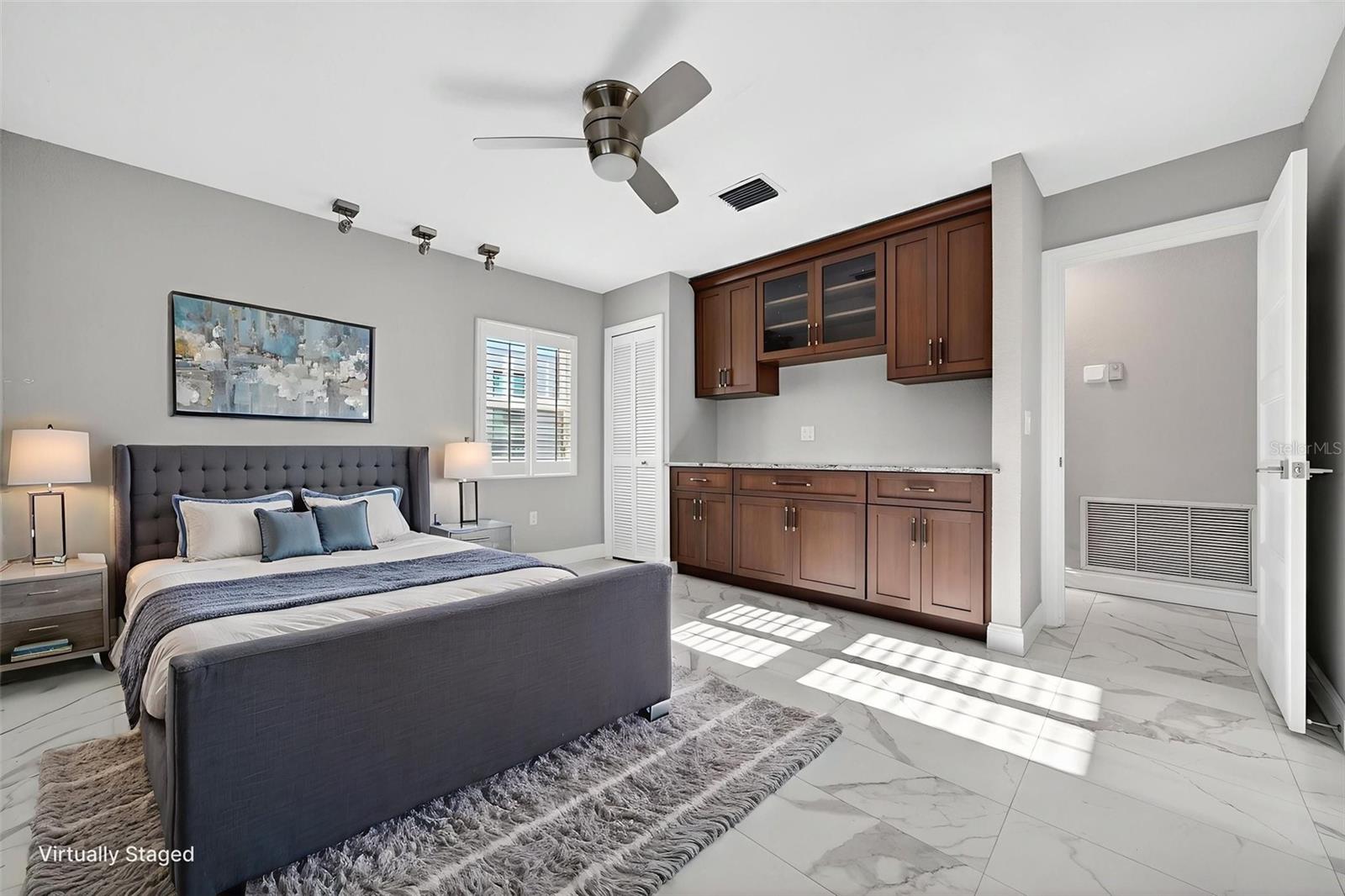 Image 33 of 96 For 562 Ranger Lane