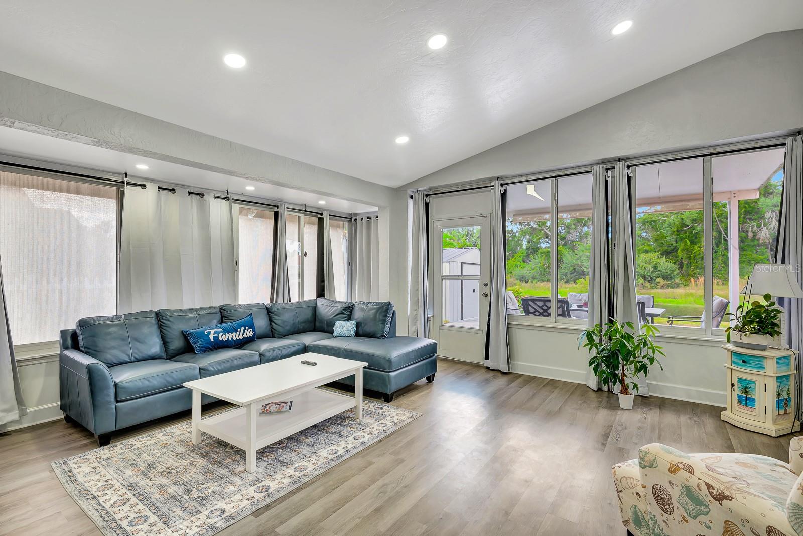 Image 14 of 50 For 5304 72nd Street E