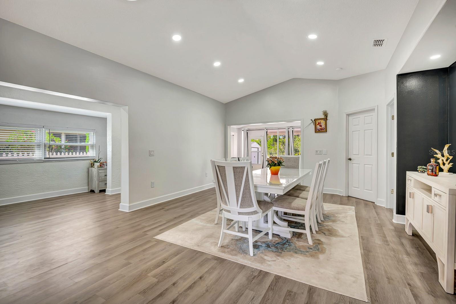 Image 3 of 50 For 5304 72nd Street E