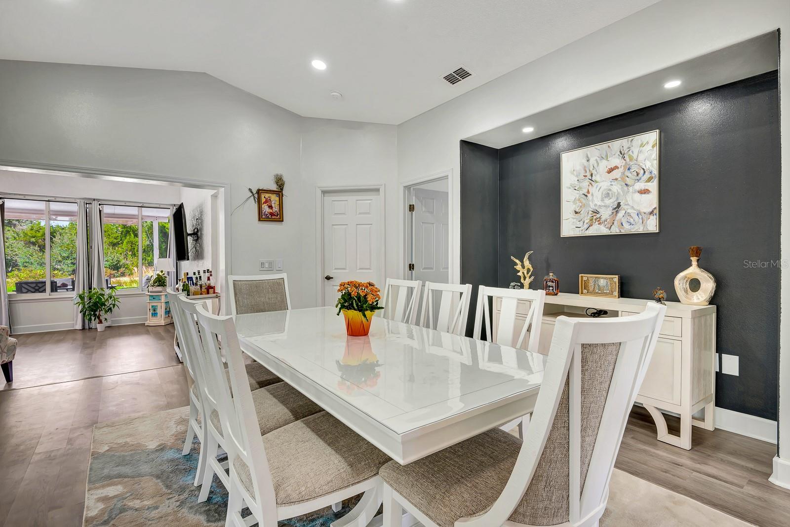 Image 4 of 50 For 5304 72nd Street E