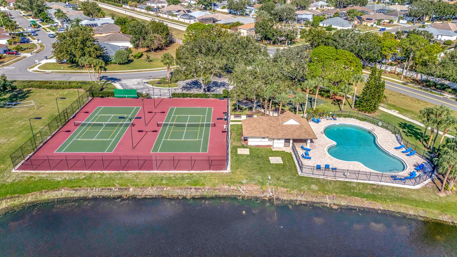 Image 46 of 50 For 5304 72nd Street E