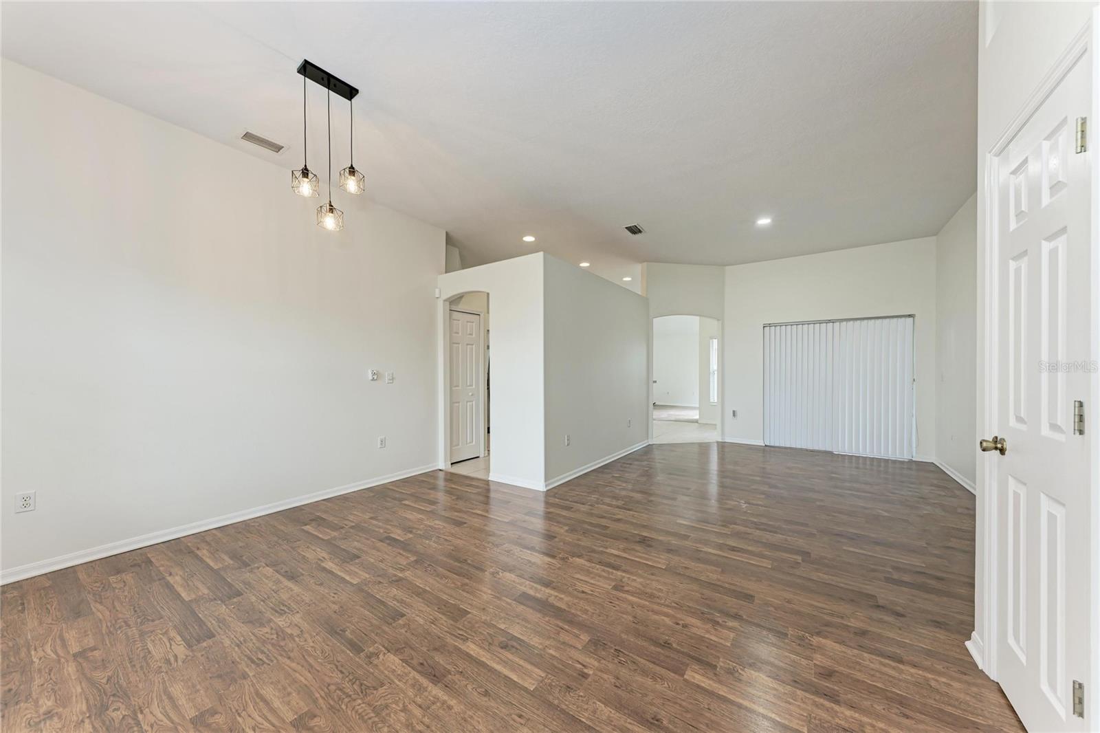 Image 22 of 40 For 3219 58th Terrace E