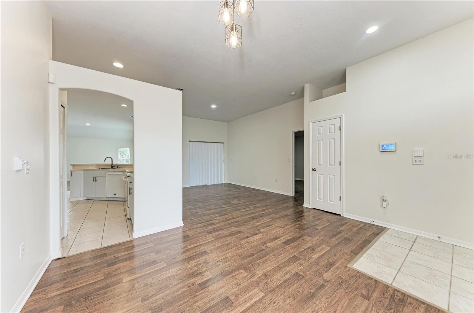 Image 23 of 40 For 3219 58th Terrace E