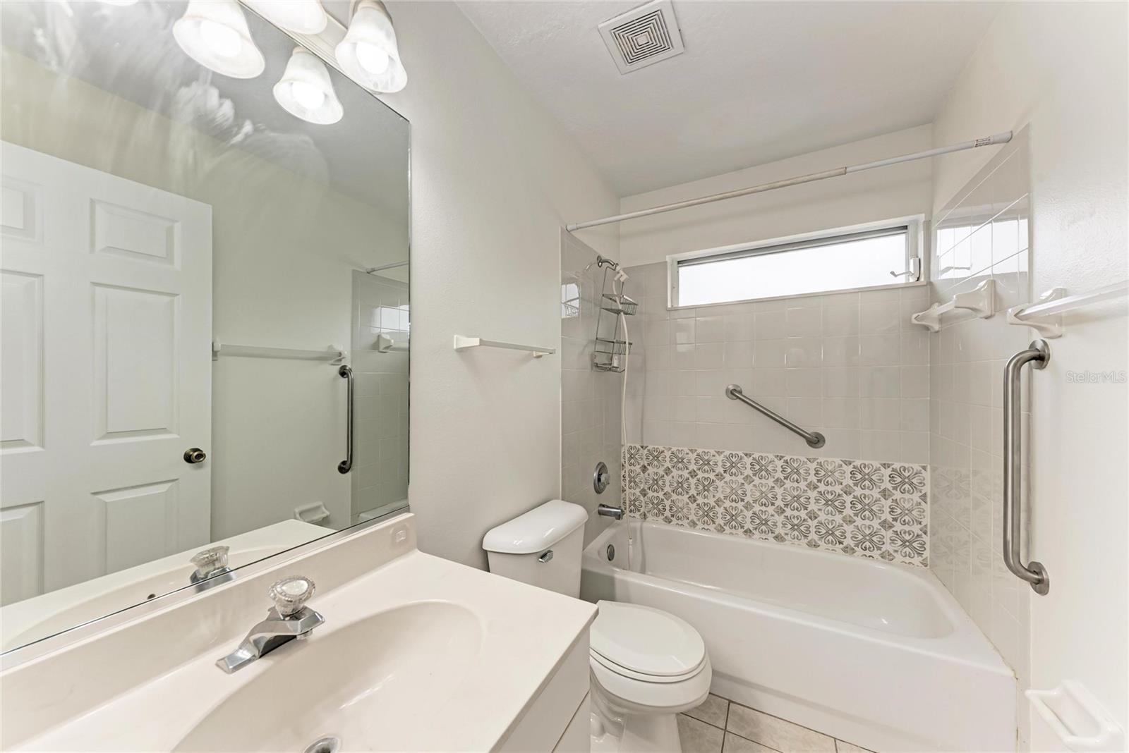 Image 34 of 40 For 3219 58th Terrace E