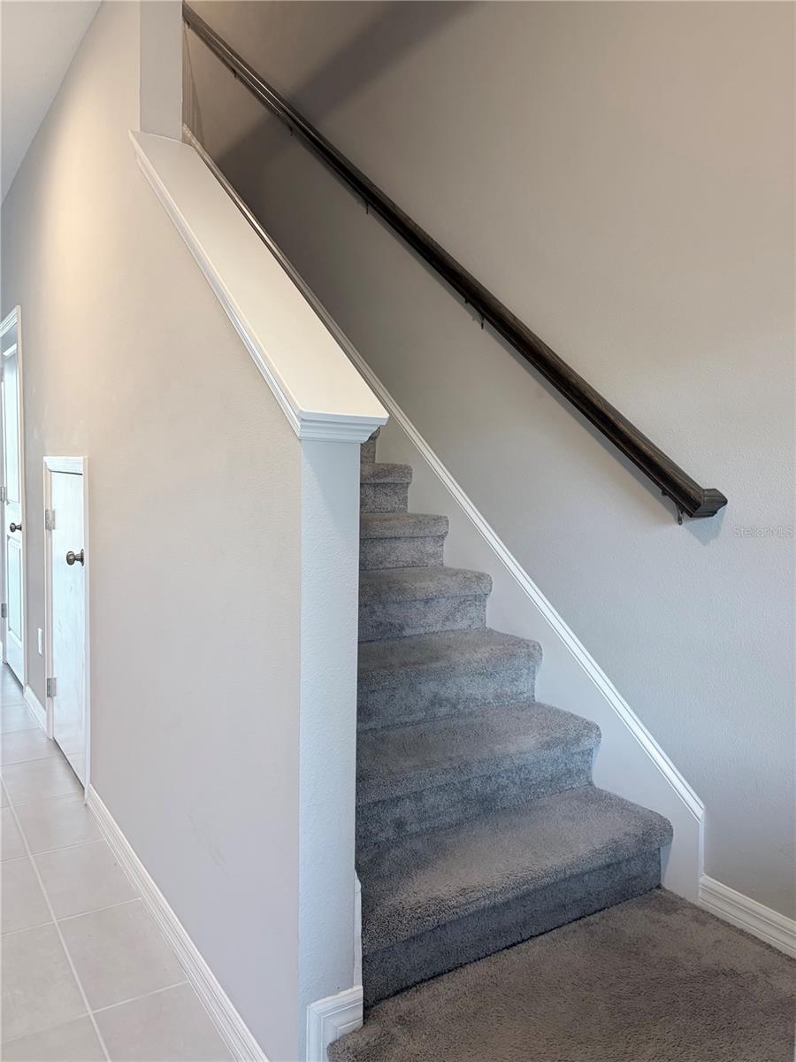 Image 16 of 39 For 6129 Willowside St