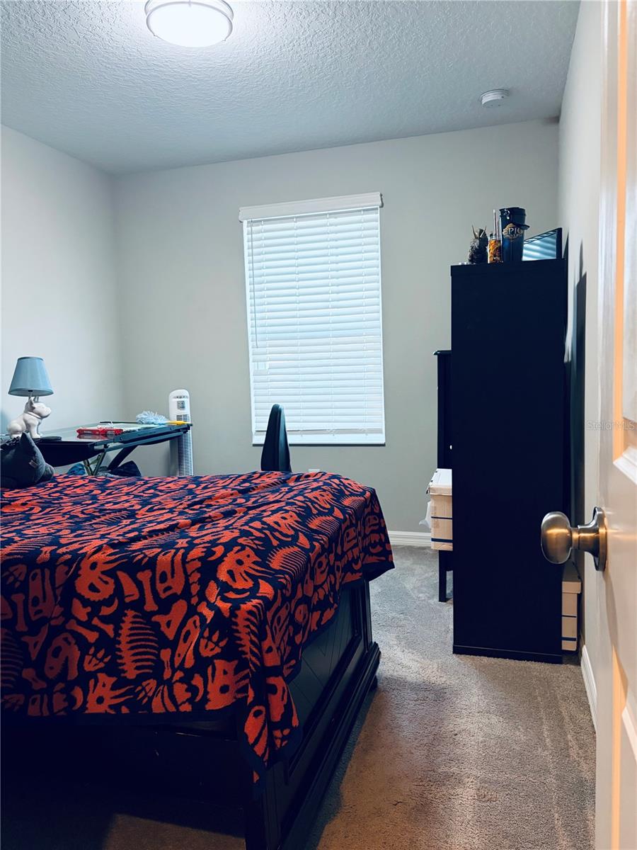 Image 31 of 39 For 6129 Willowside St