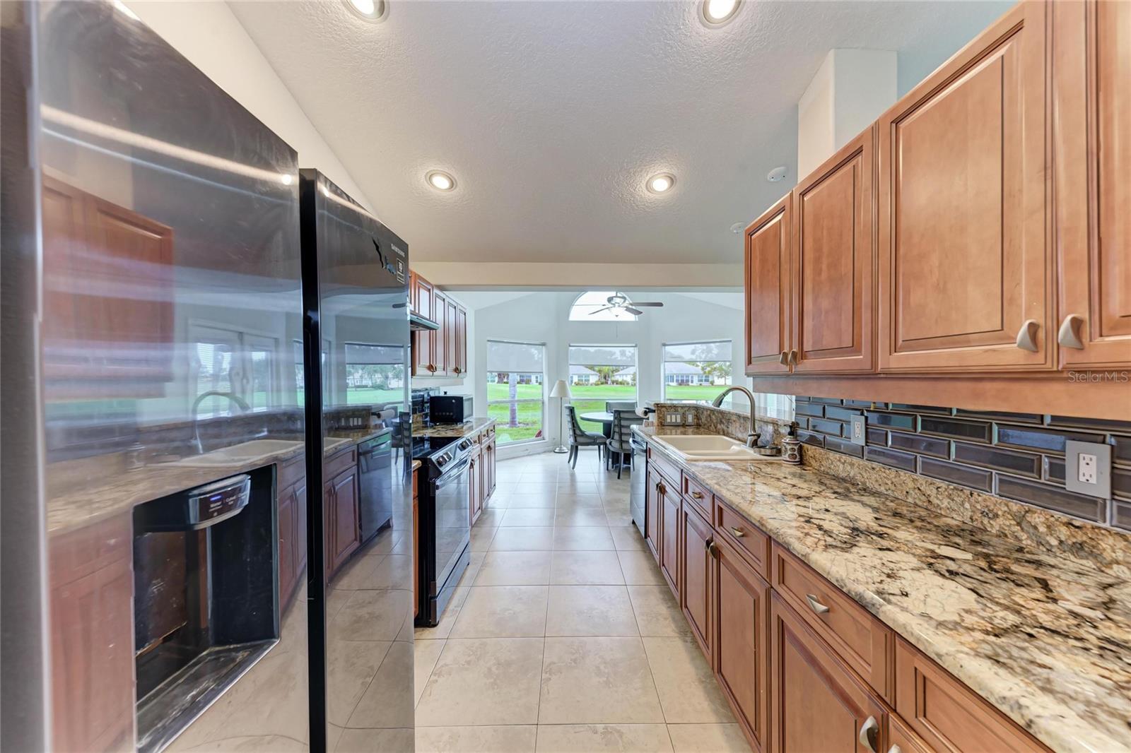 Image 13 of 64 For 4906 Peridia Boulevard E