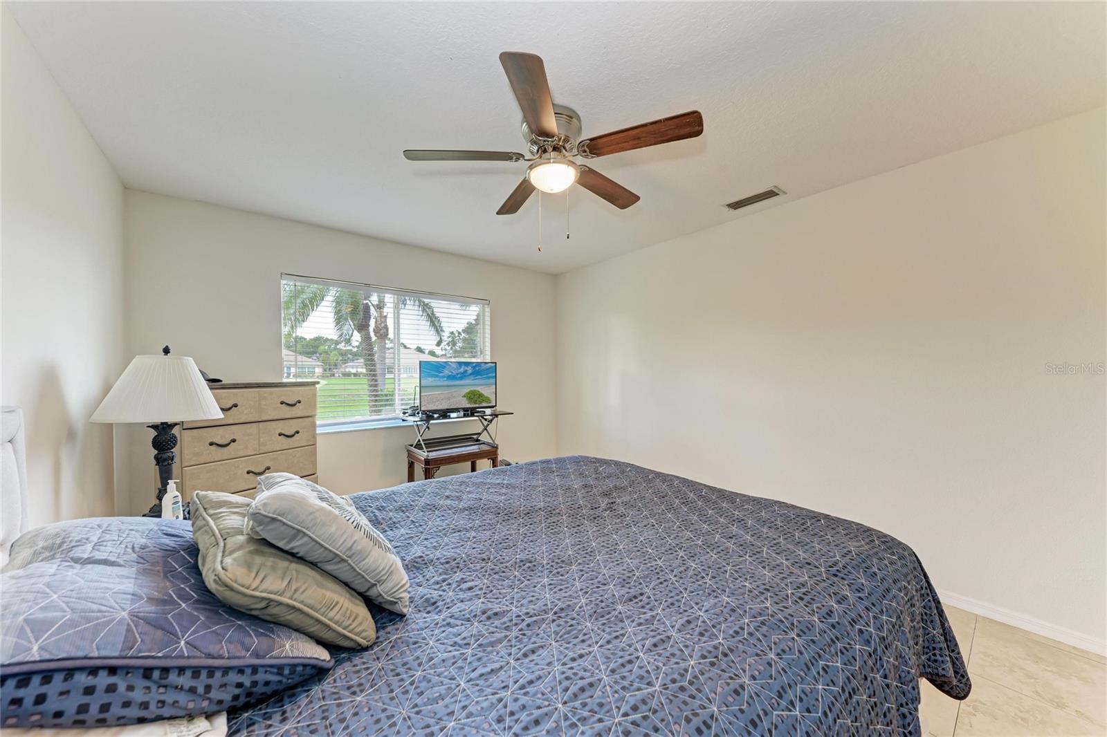 Image 32 of 64 For 4906 Peridia Boulevard E