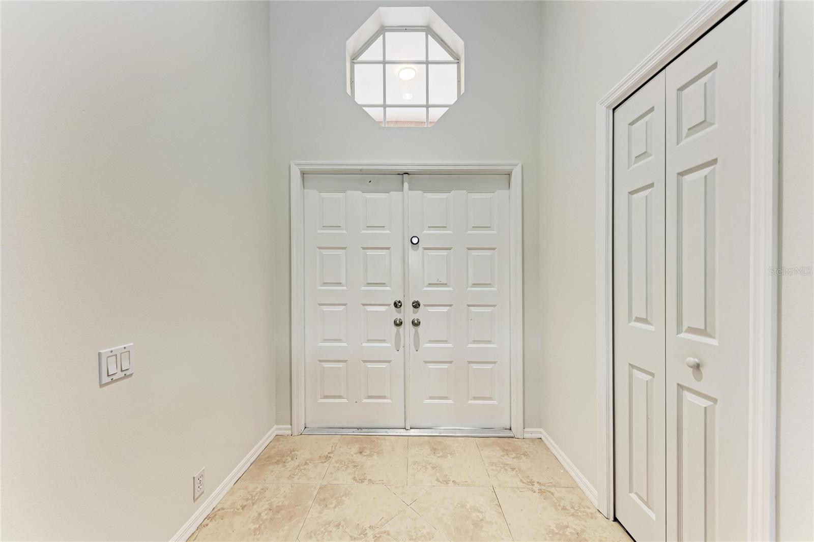 Image 4 of 64 For 4906 Peridia Boulevard E