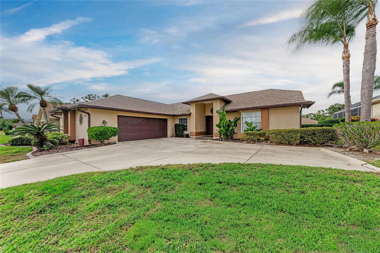 Image 43 of 64 For 4906 Peridia Boulevard E