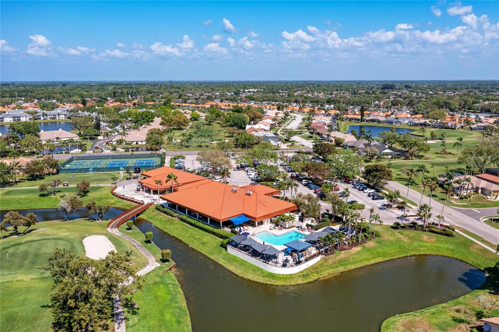 Image 49 of 64 For 4906 Peridia Boulevard E