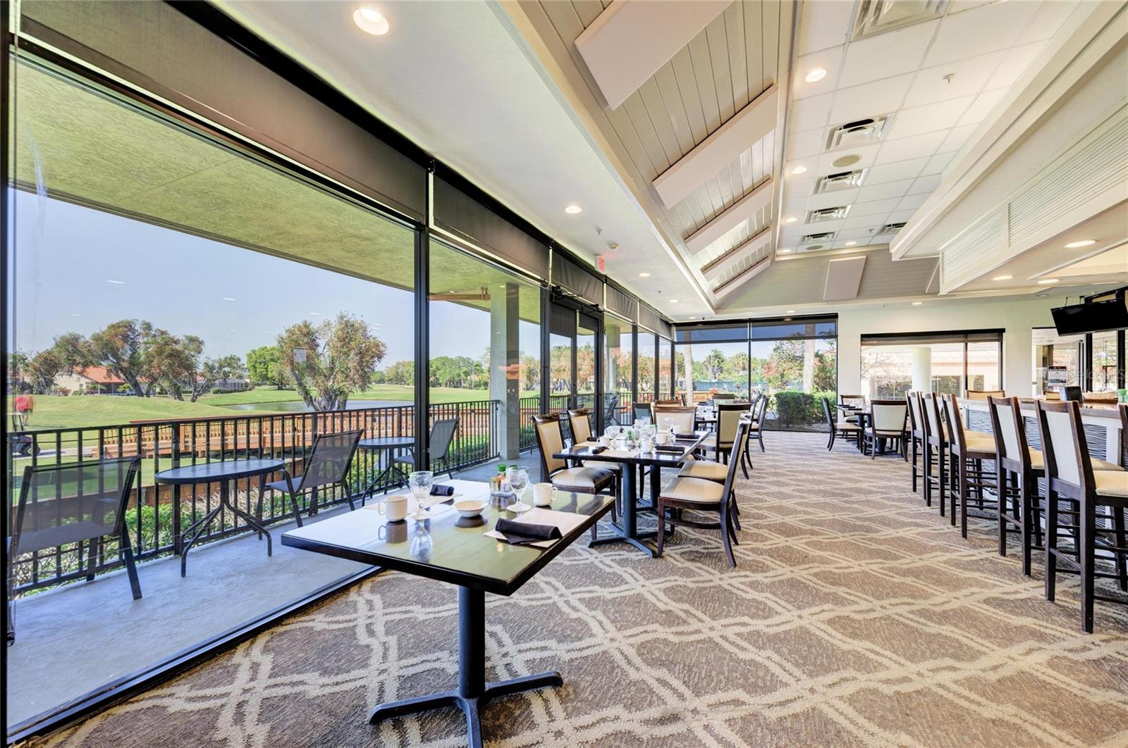 Image 56 of 64 For 4906 Peridia Boulevard E