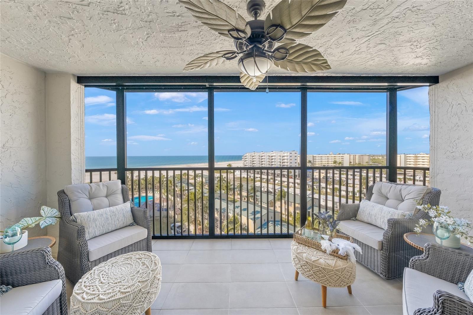 Image 32 of 72 For 5880 Midnight Pass Road 910