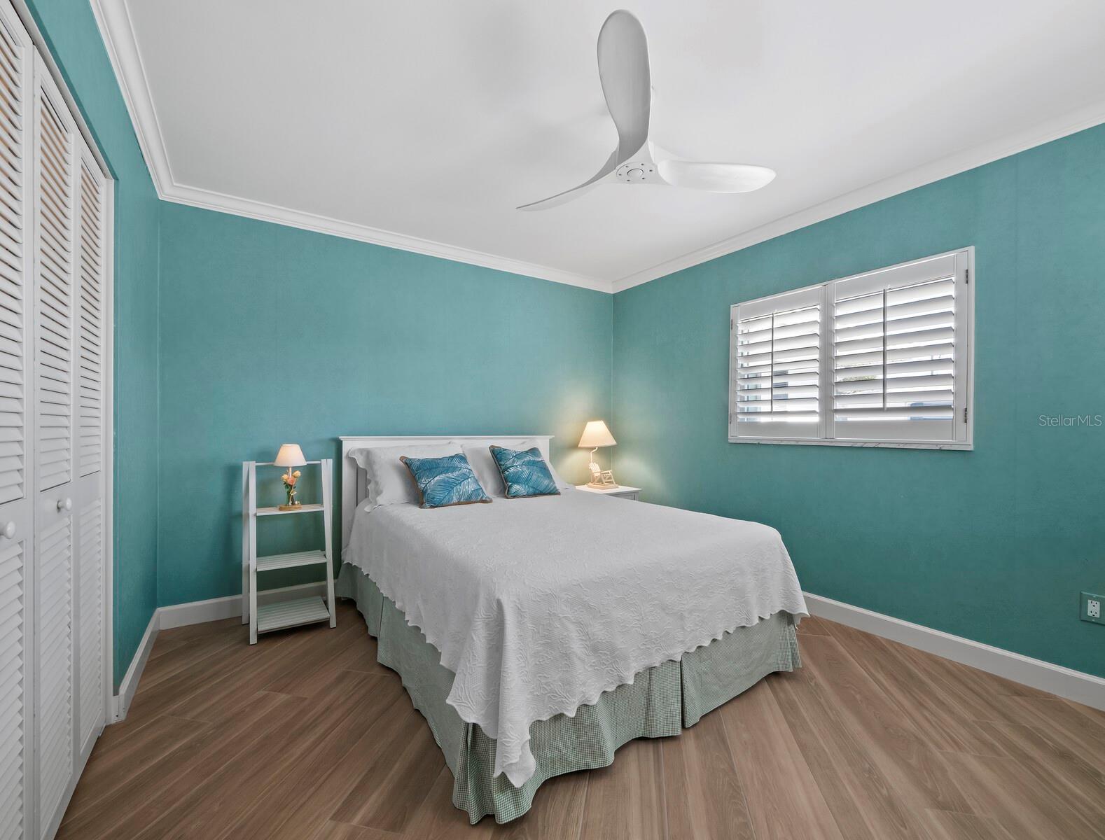 Image 15 of 39 For 1336 Benjamin Franklin Drive 2a