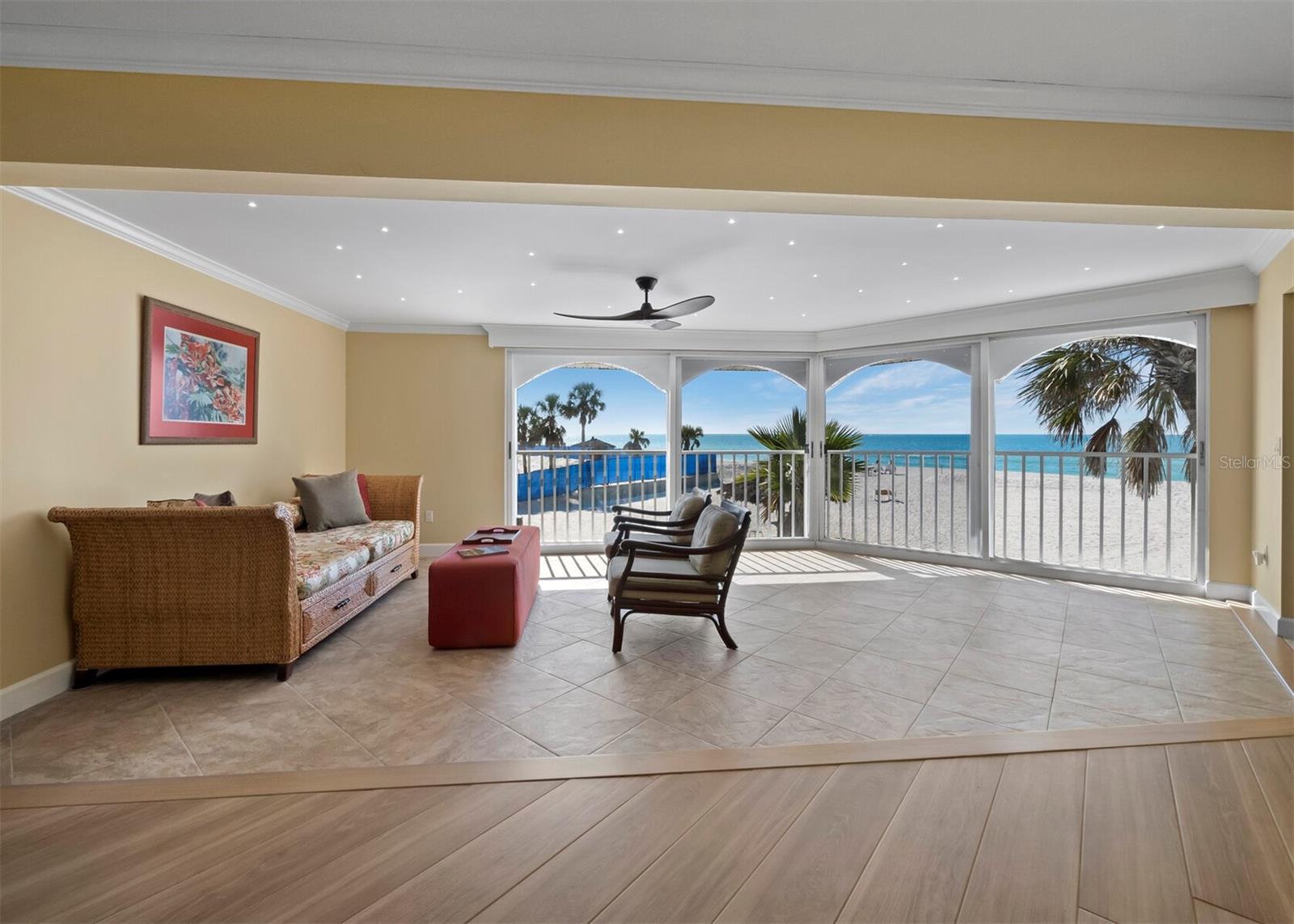 Image 5 of 39 For 1336 Benjamin Franklin Drive 2a