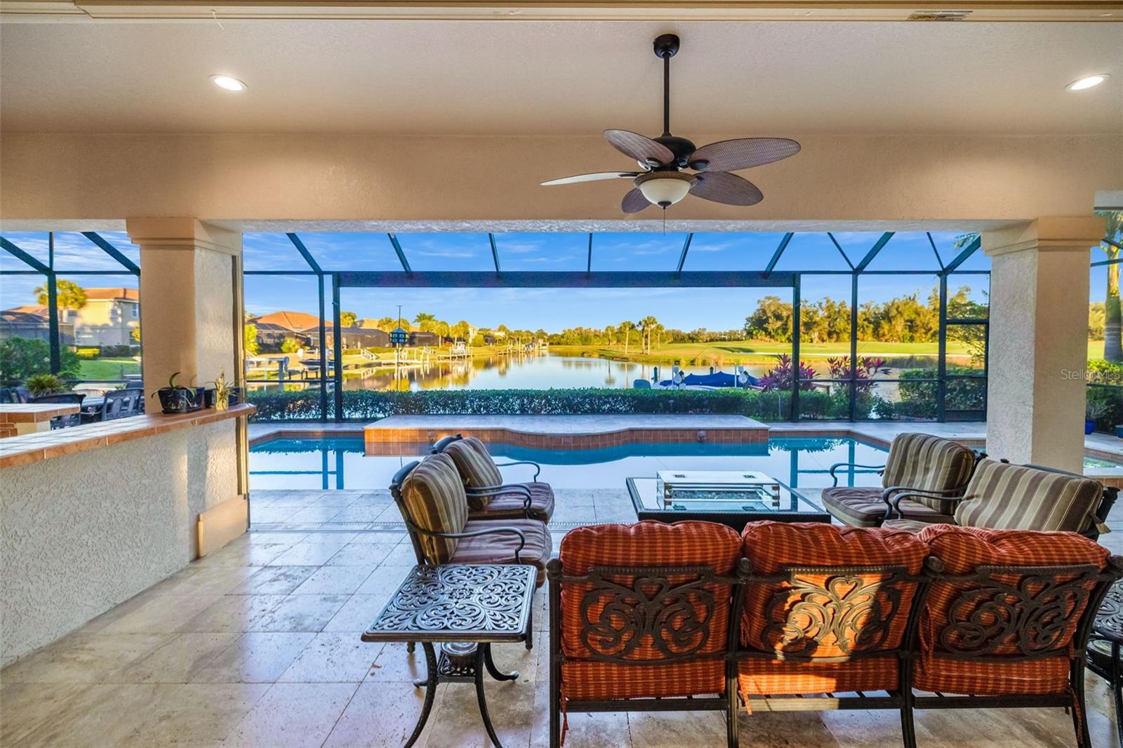 Image 15 of 98 For 915 Maritime Court