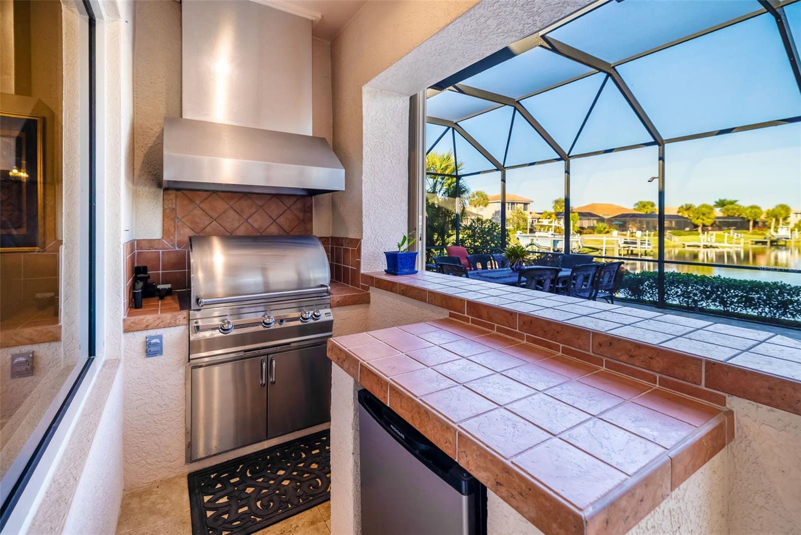 Image 17 of 98 For 915 Maritime Court